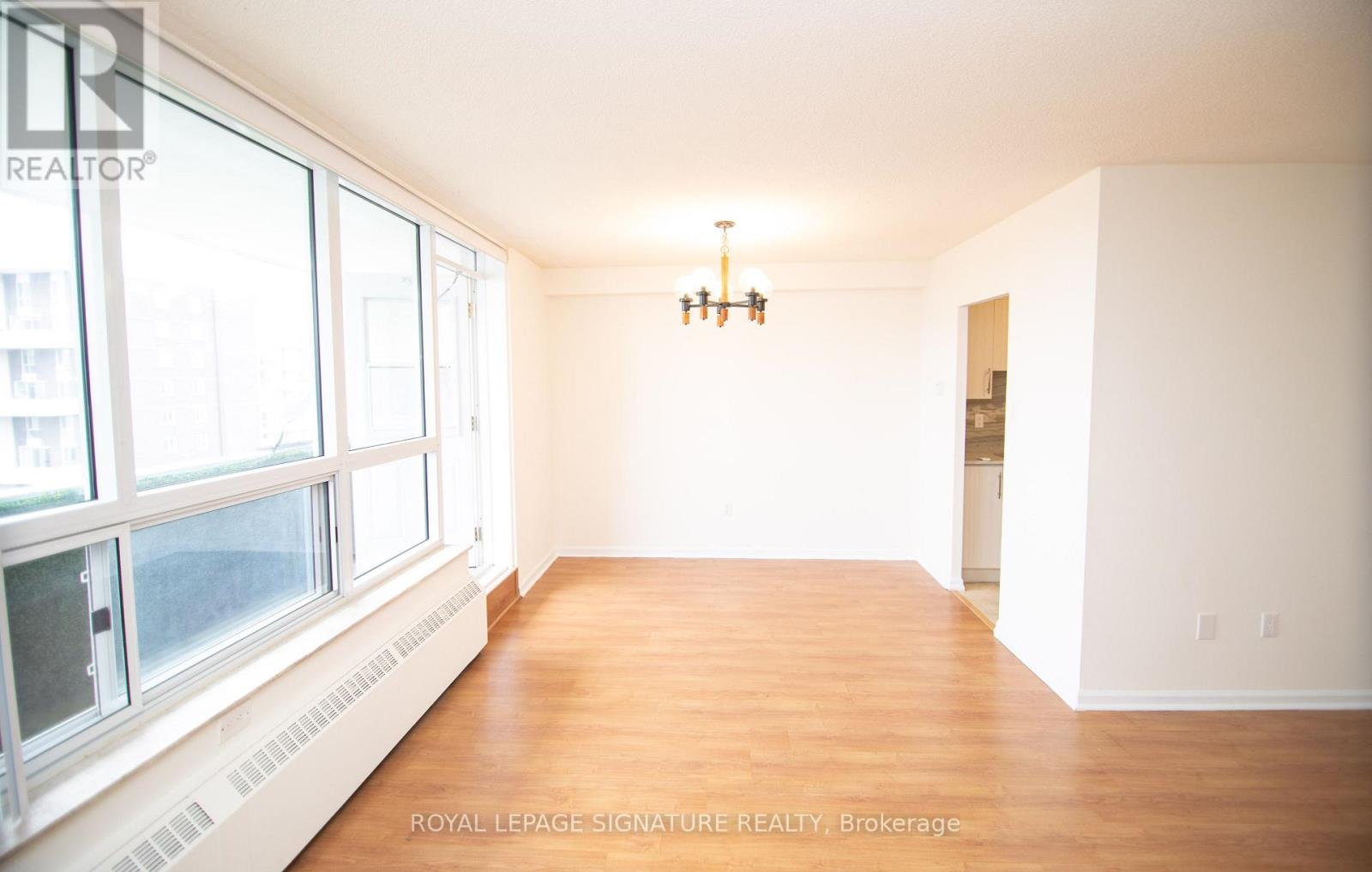 1611 - 45 Southport Street, Toronto, Ontario  M6S 3N5 - Photo 14 - W12494828