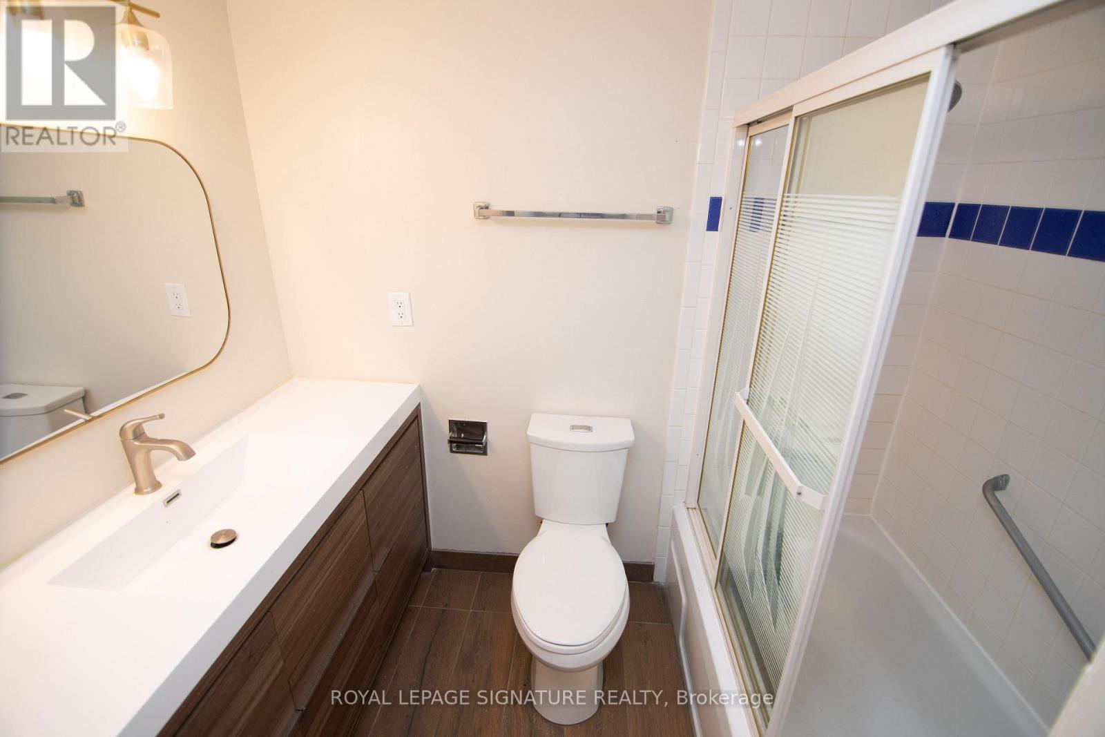 1611 - 45 Southport Street, Toronto, Ontario  M6S 3N5 - Photo 16 - W12494828