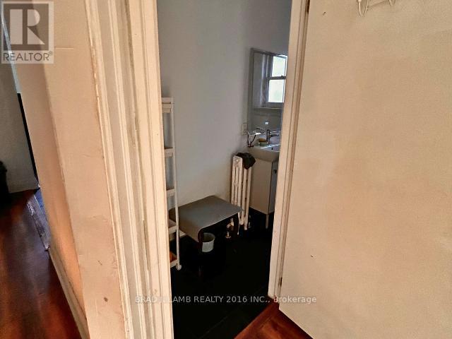 84 Seventeenth Street, Toronto, Ontario  M8V 3K4 - Photo 14 - W12494860