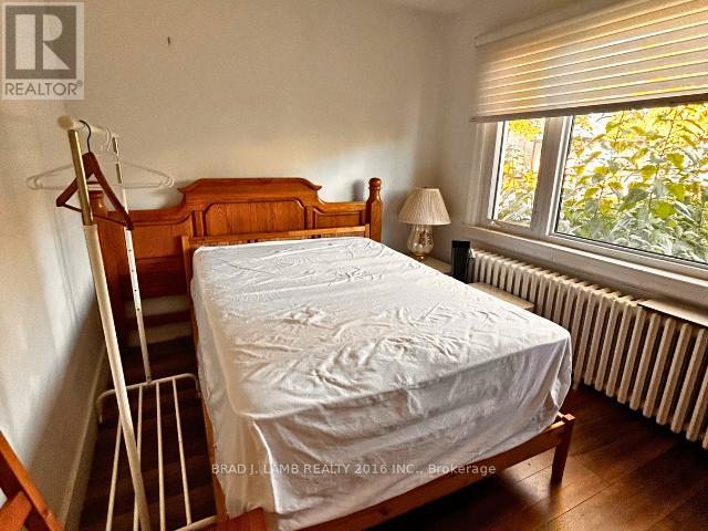 84 Seventeenth Street, Toronto, Ontario  M8V 3K4 - Photo 7 - W12494860