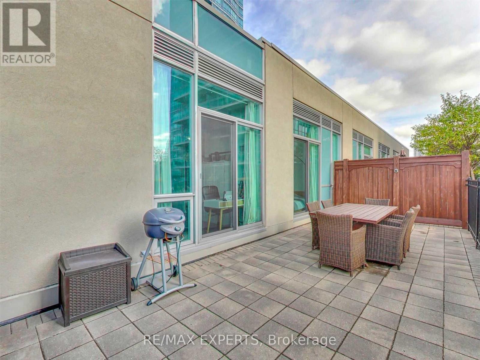 T1 - 165 Legion Road, Toronto, Ontario  M8Y 0B3 - Photo 16 - W12494864