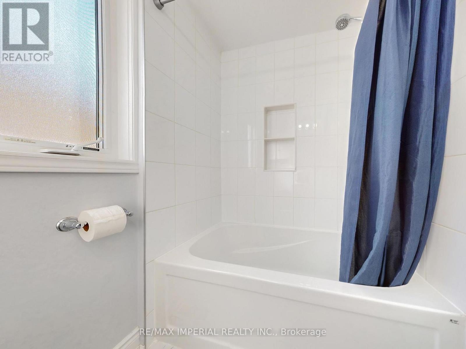 598 Ridelle Avenue, Toronto, Ontario  M6B 1K9 - Photo 25 - W12494876