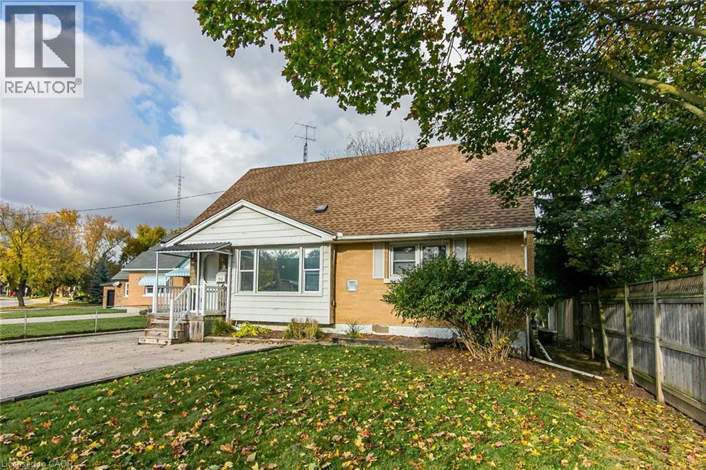 552 Courtland Avenue E, Kitchener, Ontario  N2G 2W8 - Photo 3 - 40784453