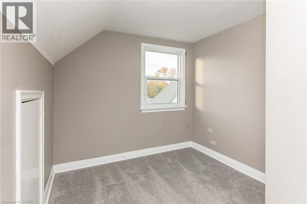 552 Courtland Avenue E, Kitchener, Ontario  N2G 2W8 - Photo 34 - 40784453