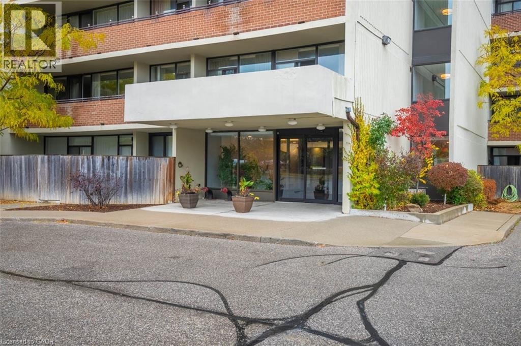 2301 Derry Road W Unit# 405, Mississauga, Ontario  L5N 2R4 - Photo 2 - 40783827