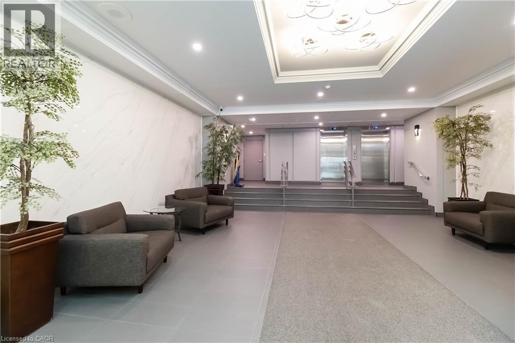 975 Warwick Court Unit# 1501, Burlington, Ontario  L7T 3Z7 - Photo 3 - 40782533