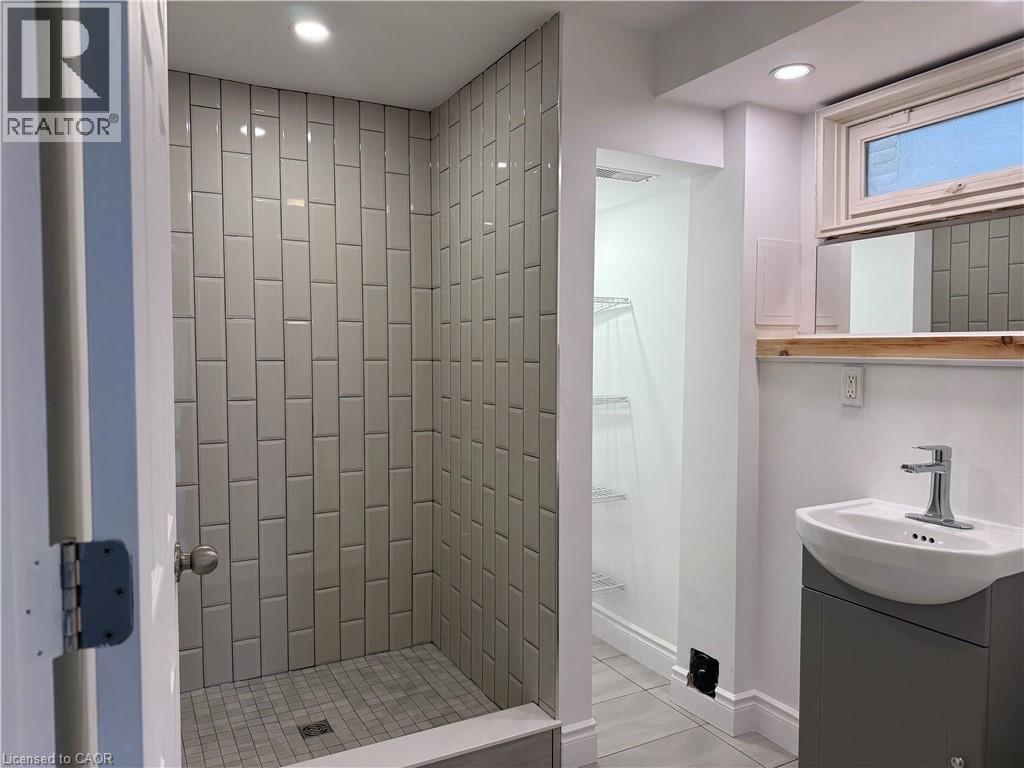 132 Prosperity Lower Drive Unit# Lower, Kitchener, Ontario  N2E 4E8 - Photo 11 - 40782011