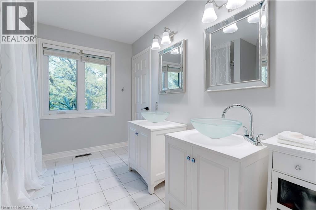 1586 Heritage Way, Oakville, Ontario  L6M 2Z5 - Photo 40 - 40780453