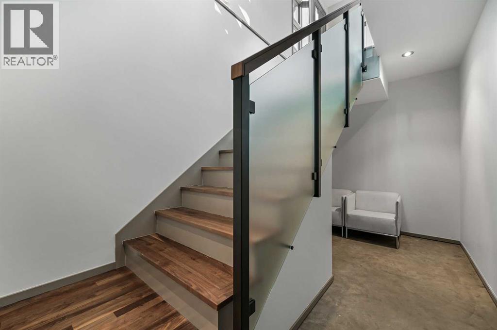 2702 28 Avenue Sw, Calgary, Alberta  T3E 2B1 - Photo 21 - A2264953