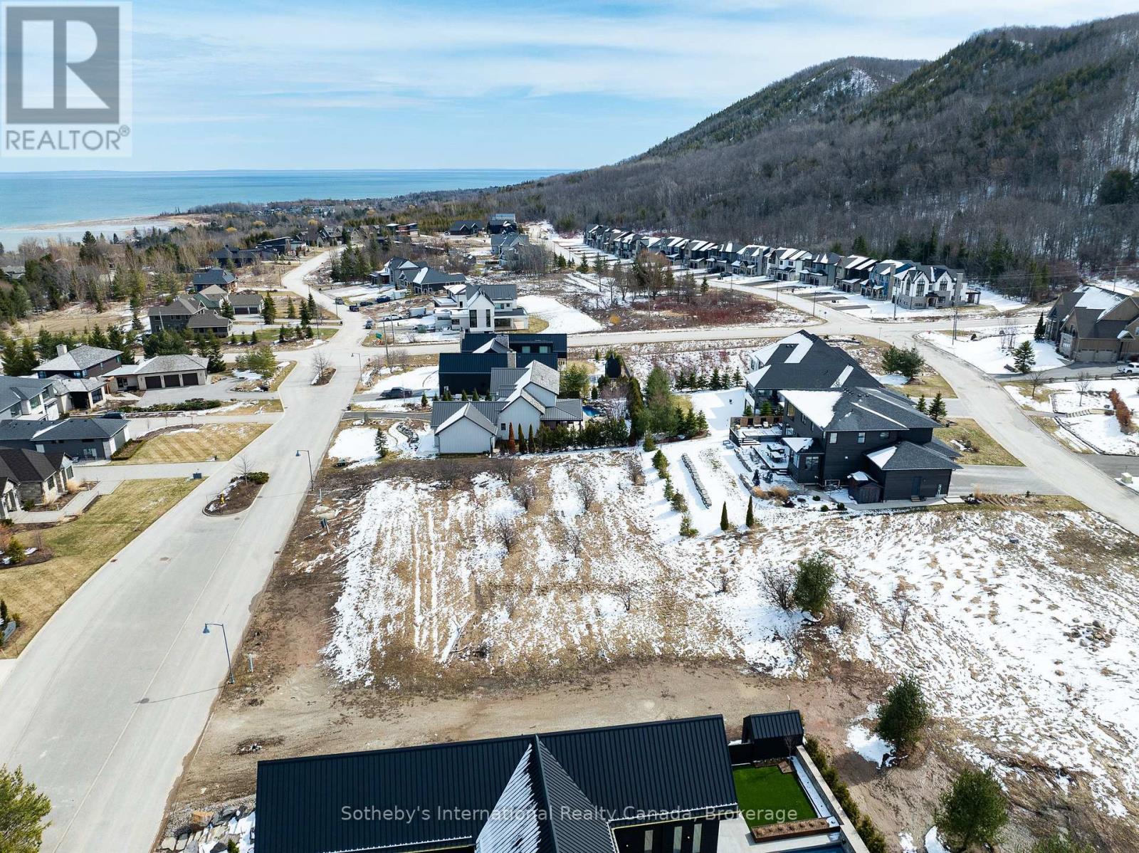 106 Stone Zack Lane, Blue Mountains, Ontario  N0H 1J0 - Photo 11 - X12495002