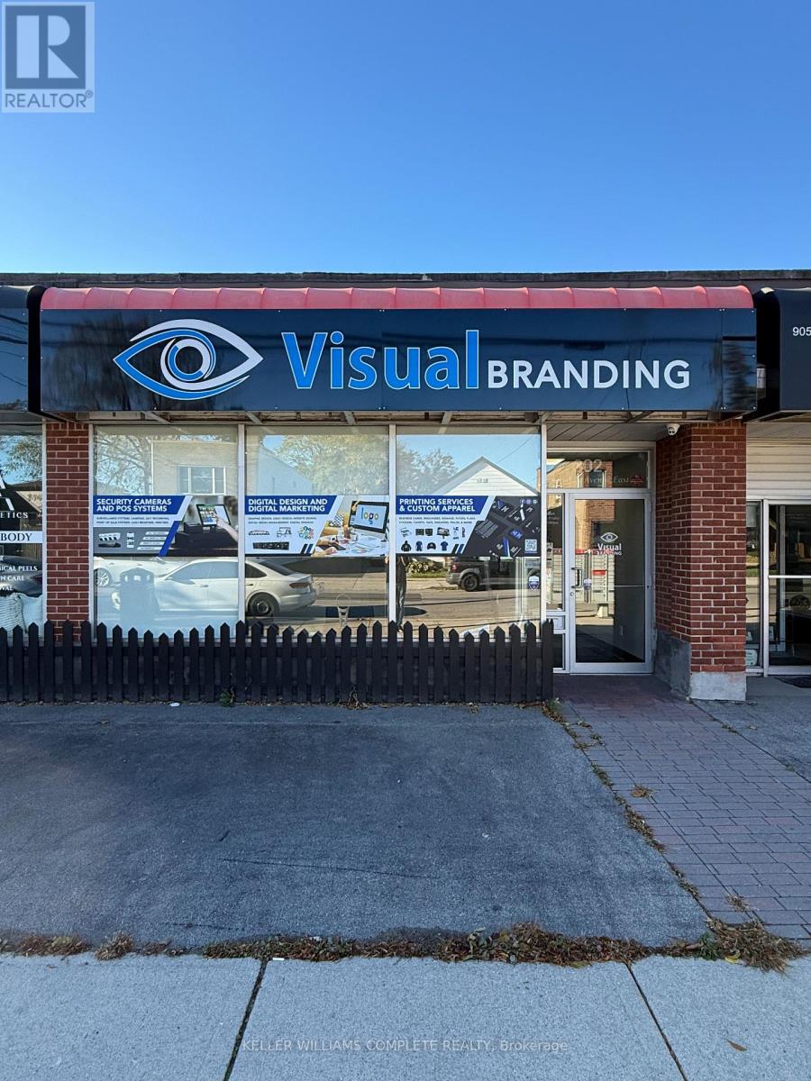 302 Brucedale Avenue, Hamilton, Ontario  L9A 1R1 - Photo 2 - X12494848