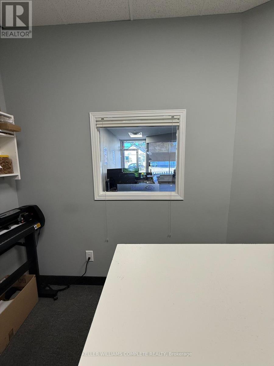 302 Brucedale Avenue, Hamilton, Ontario  L9A 1R1 - Photo 26 - X12494848