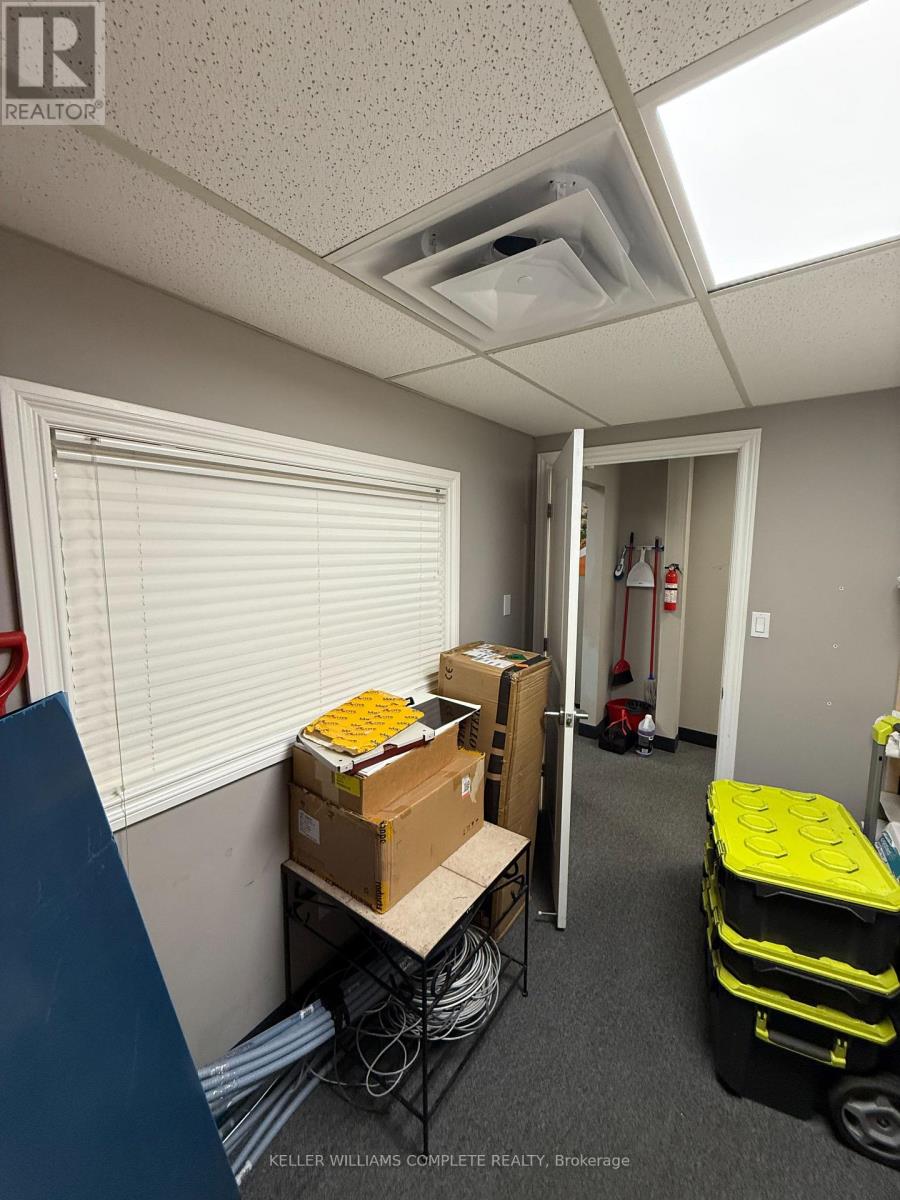 302 Brucedale Avenue, Hamilton, Ontario  L9A 1R1 - Photo 39 - X12494848