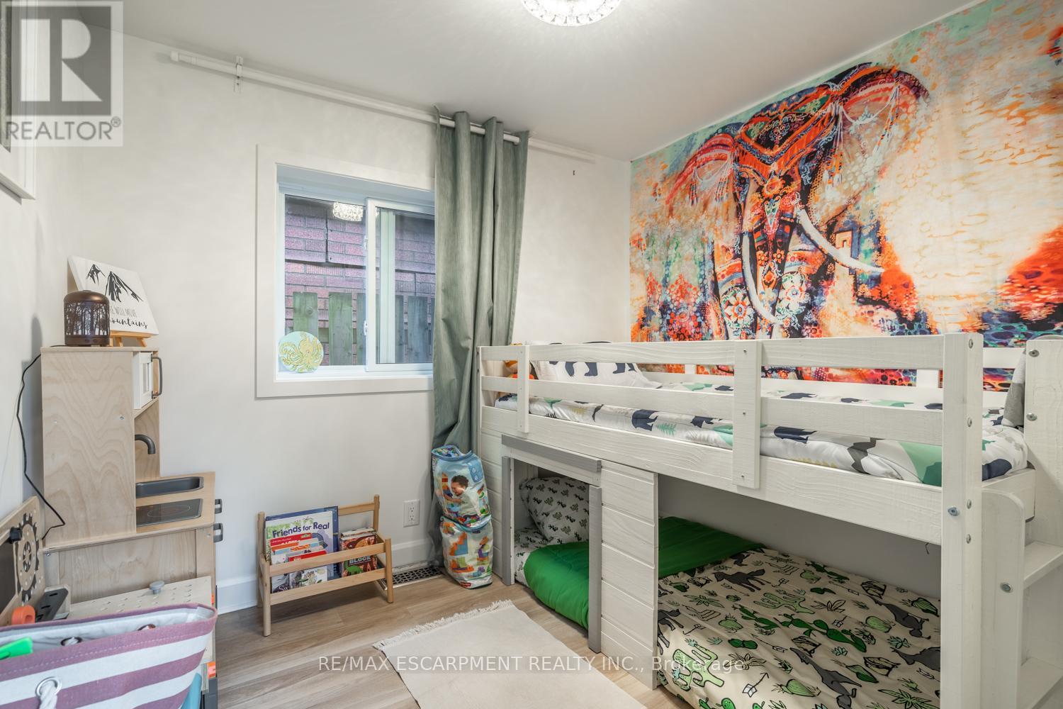 48 Frederick Avenue, Hamilton, Ontario  L8H 4K4 - Photo 29 - X12494872