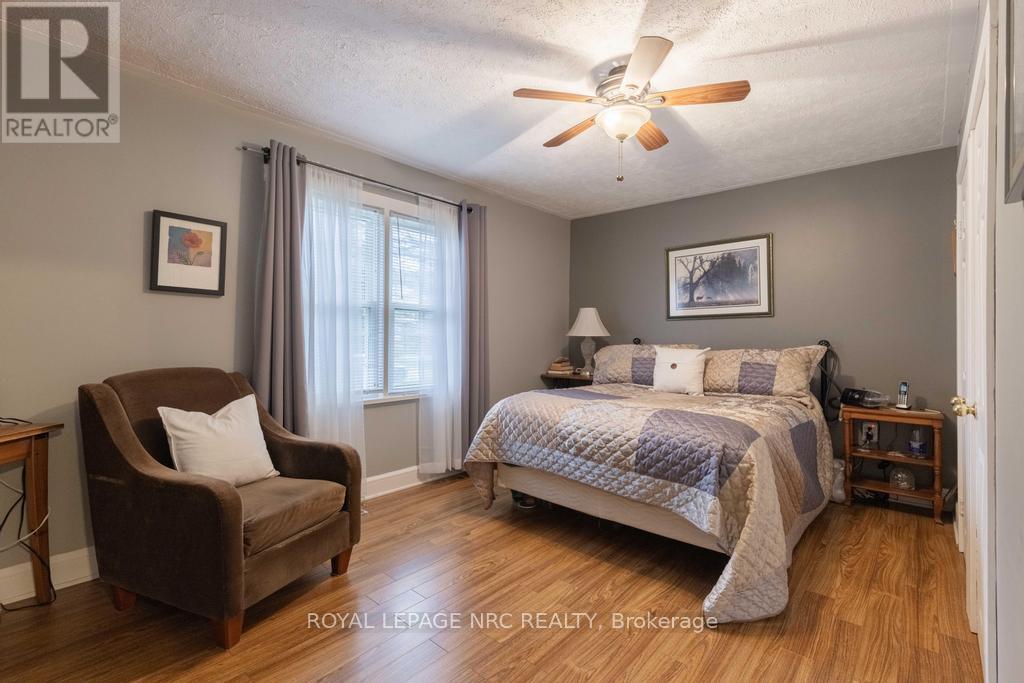 22 Beamer Avenue, St. Catharines, Ontario  L2M 2L3 - Photo 13 - X12494900