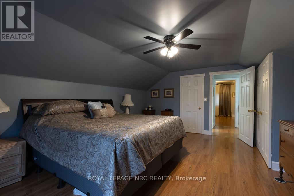 22 Beamer Avenue, St. Catharines, Ontario  L2M 2L3 - Photo 19 - X12494900