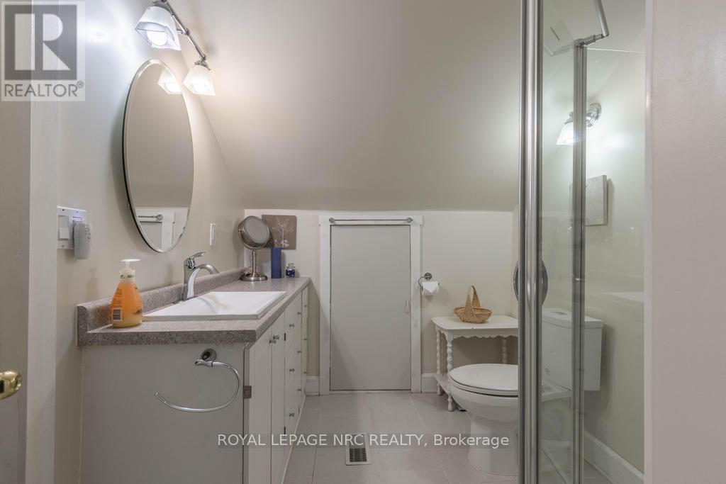 22 Beamer Avenue, St. Catharines, Ontario  L2M 2L3 - Photo 20 - X12494900