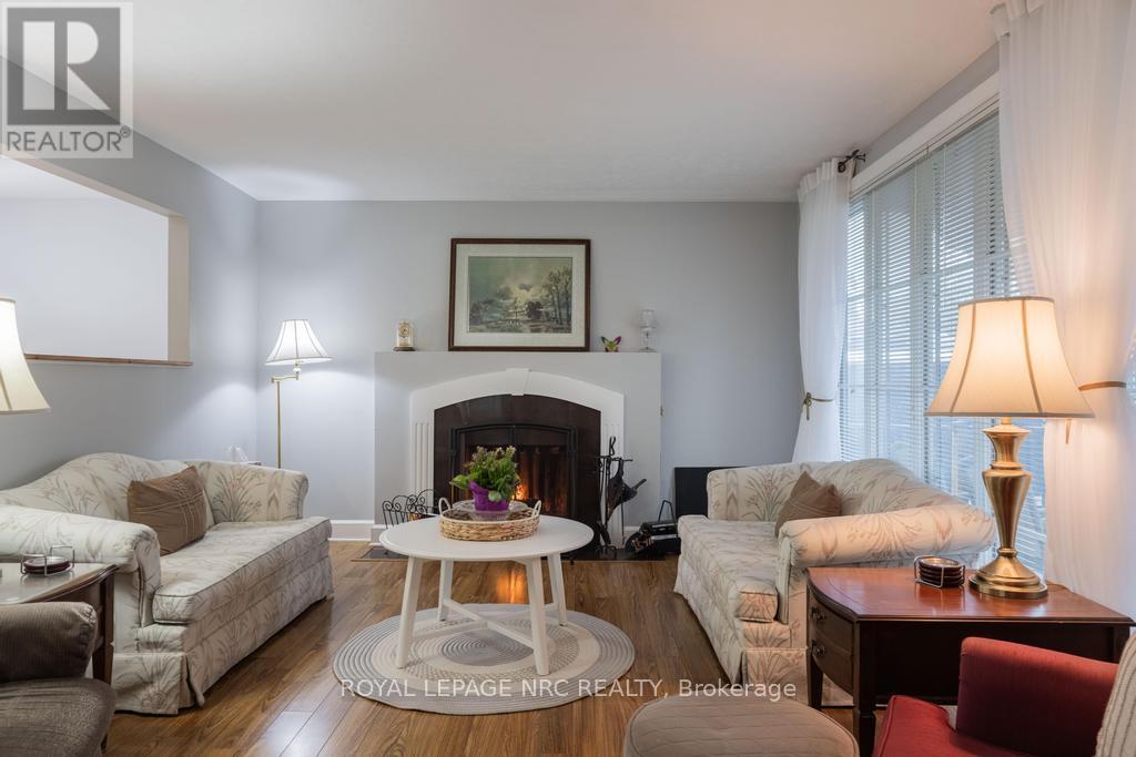 22 Beamer Avenue, St. Catharines, Ontario  L2M 2L3 - Photo 6 - X12494900