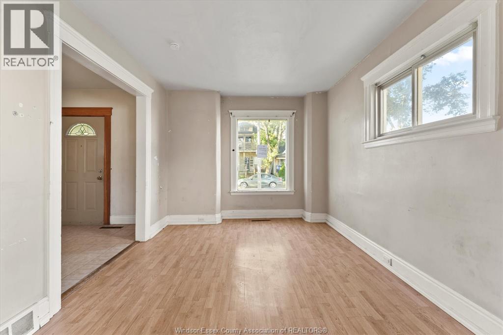 328 Bridge Avenue, Windsor, Ontario  N9B 2M4 - Photo 8 - 25027664