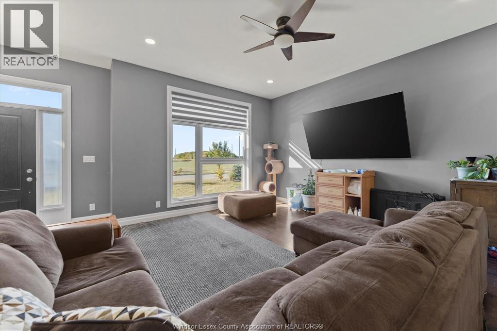 967 Westwood Drive, Lakeshore, Ontario  N0R 1A0 - Photo 4 - 25027661