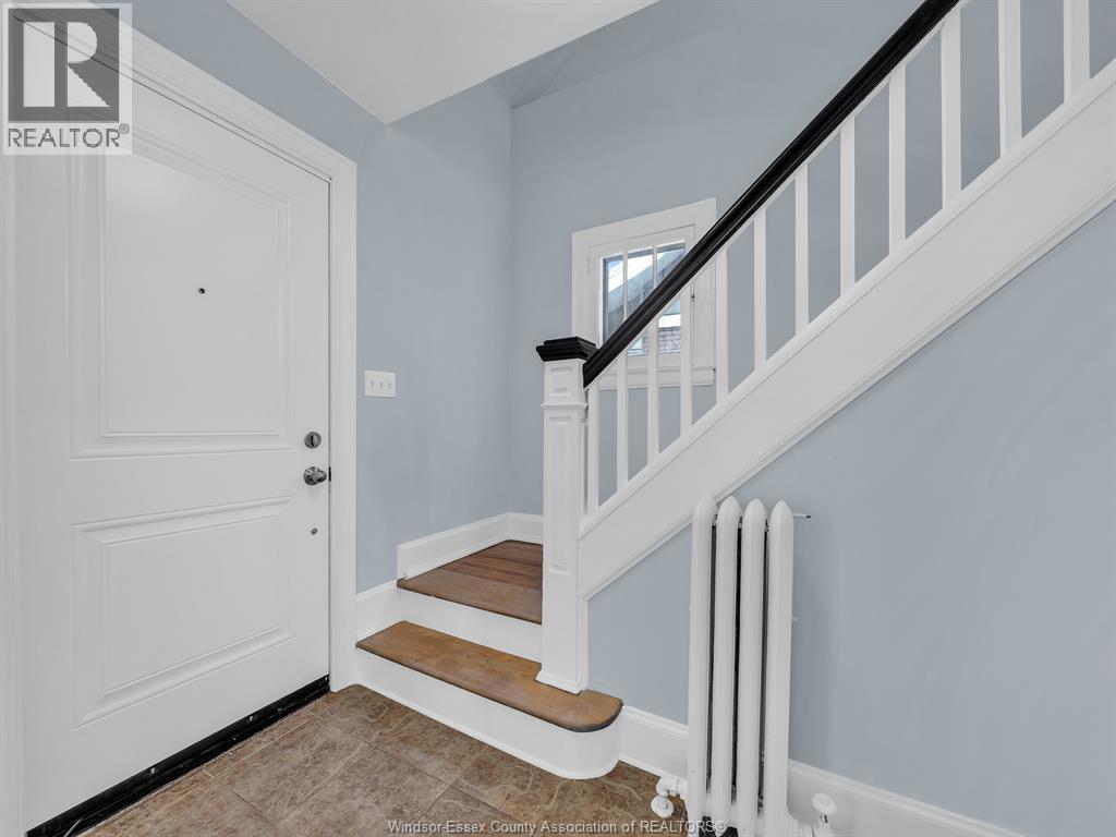 1384 Parent, Windsor, Ontario  N8X 4J3 - Photo 11 - 25027660