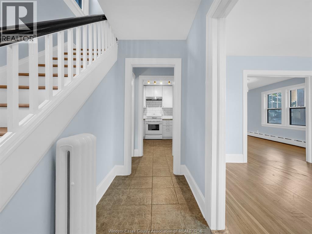 1384 Parent, Windsor, Ontario  N8X 4J3 - Photo 12 - 25027660