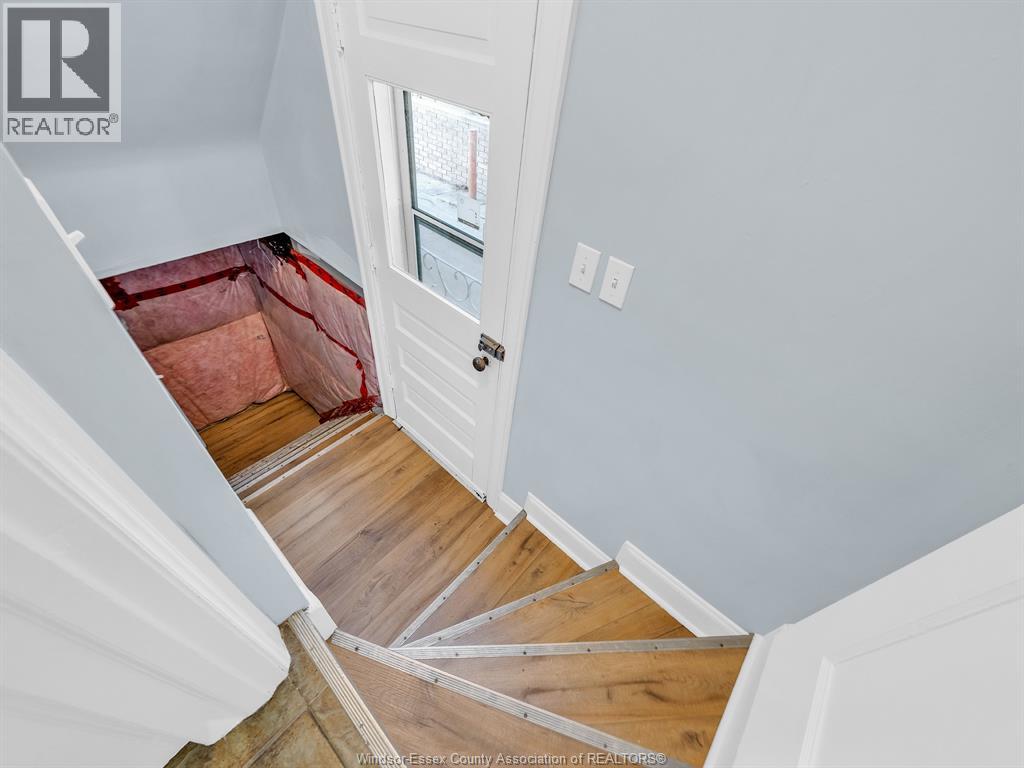 1384 Parent, Windsor, Ontario  N8X 4J3 - Photo 22 - 25027660
