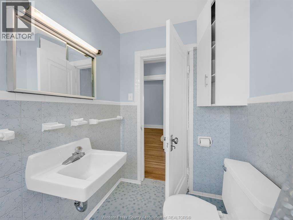 1384 Parent, Windsor, Ontario  N8X 4J3 - Photo 40 - 25027660