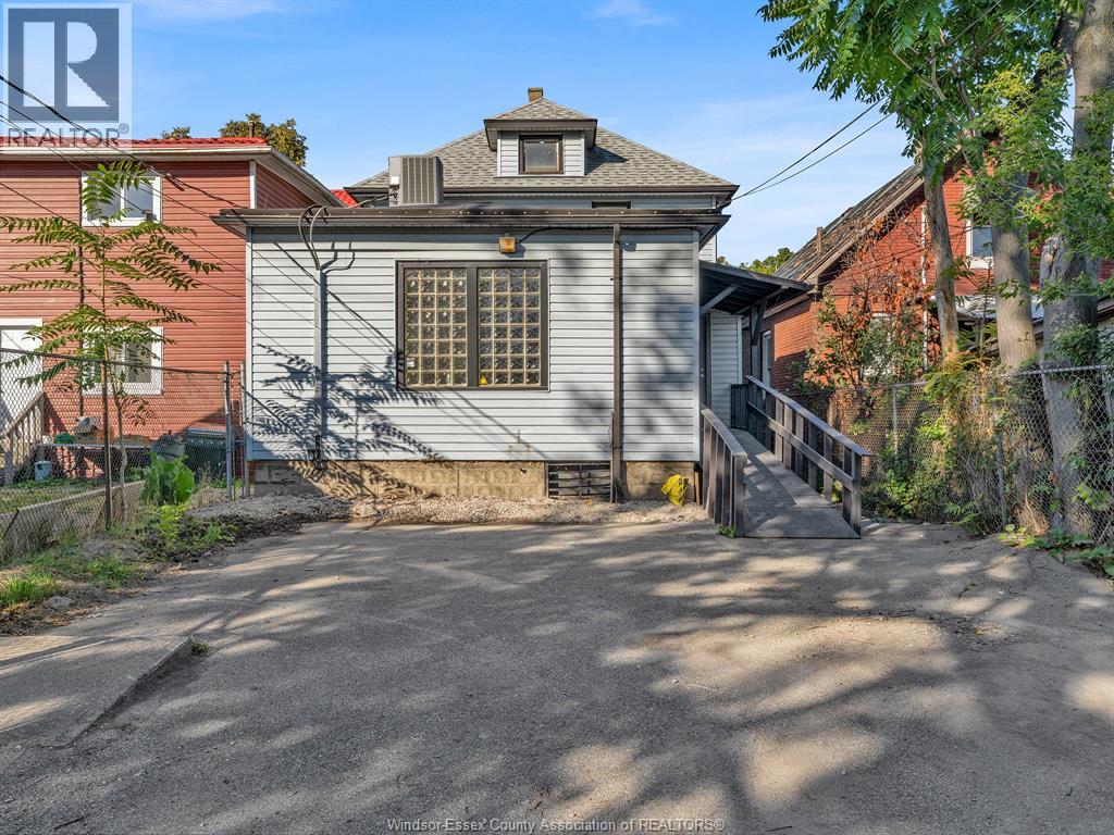 1052 Drouillard Road, Windsor, Ontario  N8Y 2P8 - Photo 42 - 25027644