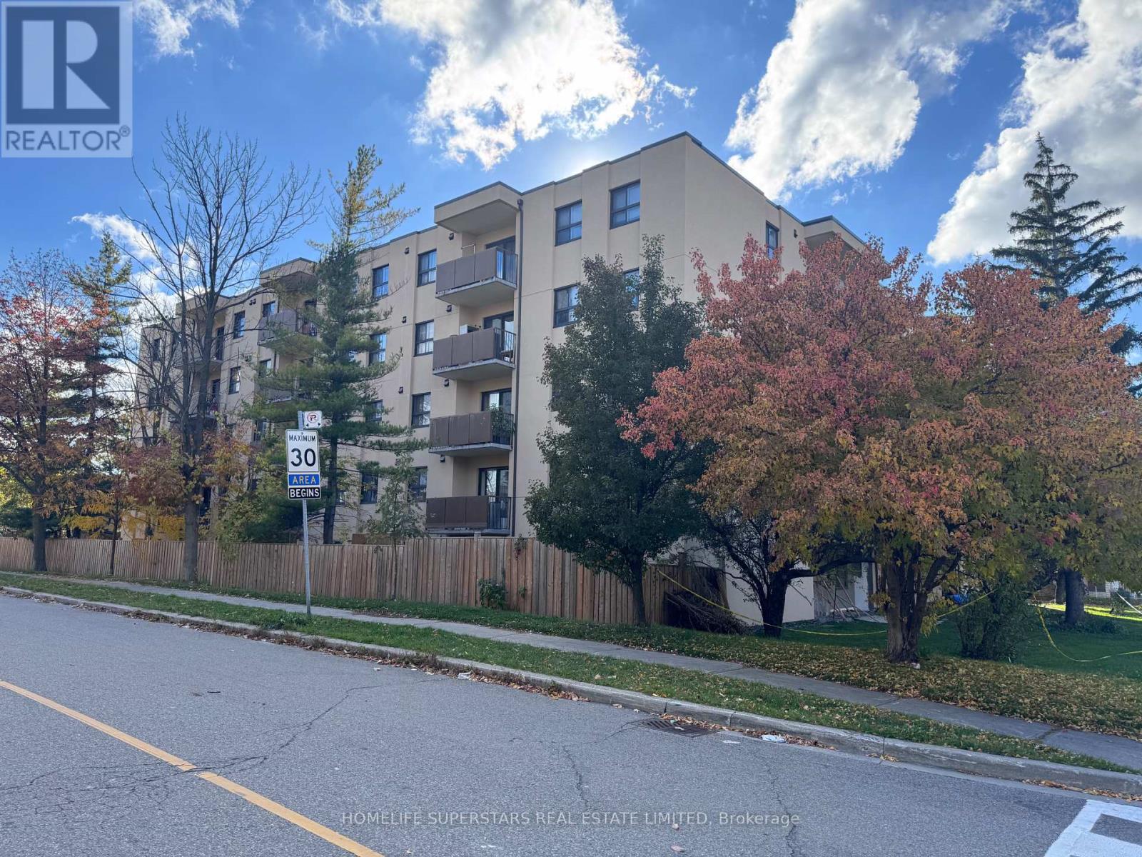 202 - 1445 Wilson Avenue, Toronto (Downsview-Roding-Cfb), Ontario  M3M 1J5 - Photo 17 - W12482818