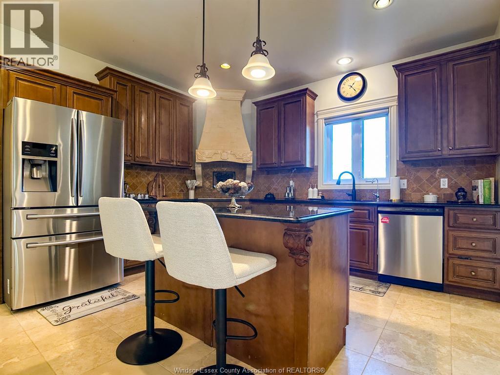 1042 Huntington, Lakeshore, Ontario  N8L 0W2 - Photo 9 - 25027480