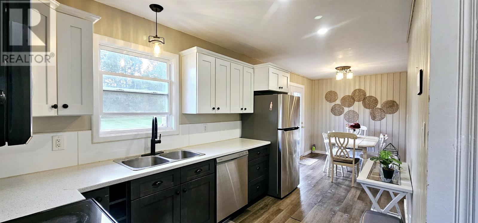 8 Clarence Lane, Cavendish, Prince Edward Island  C0A 1N0 - Photo 5 - 202526971