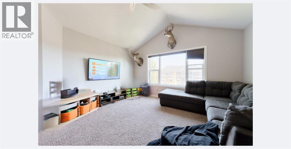 40 Sunrise Terrace, Cochrane, Alberta  T4C 0V3 - Photo 10 - A2248798