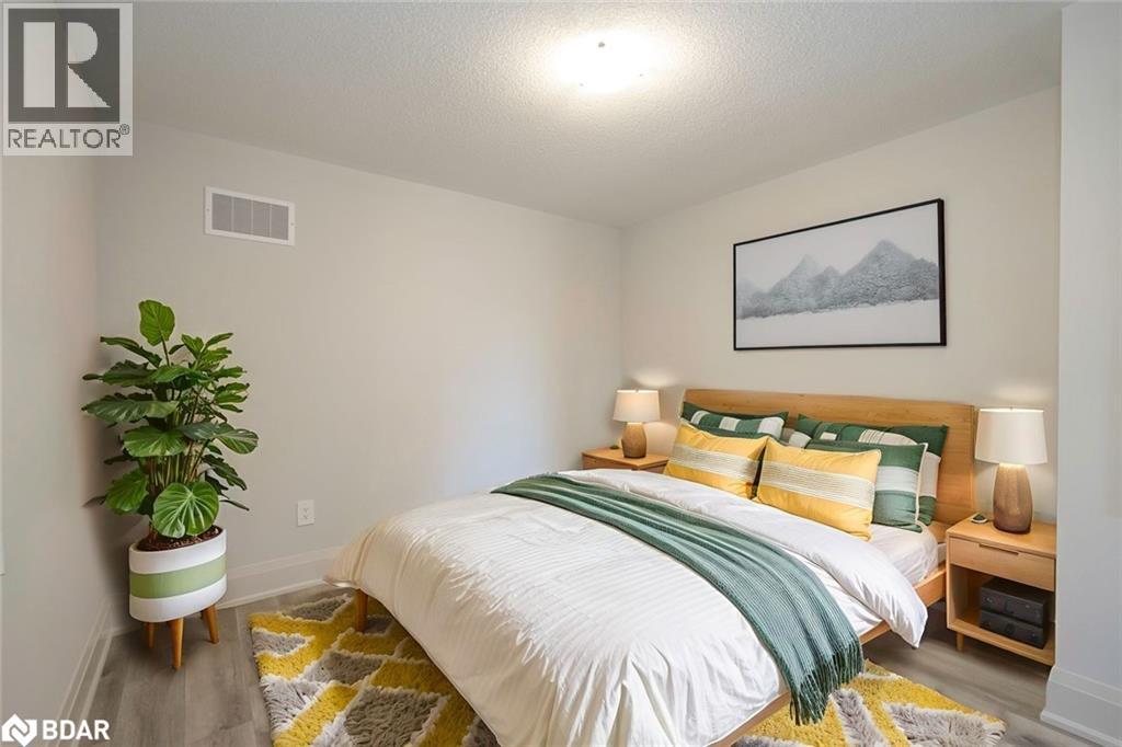 176 Durham Avenue, Barrie, Ontario  L9J 0Z4 - Photo 9 - 40783826