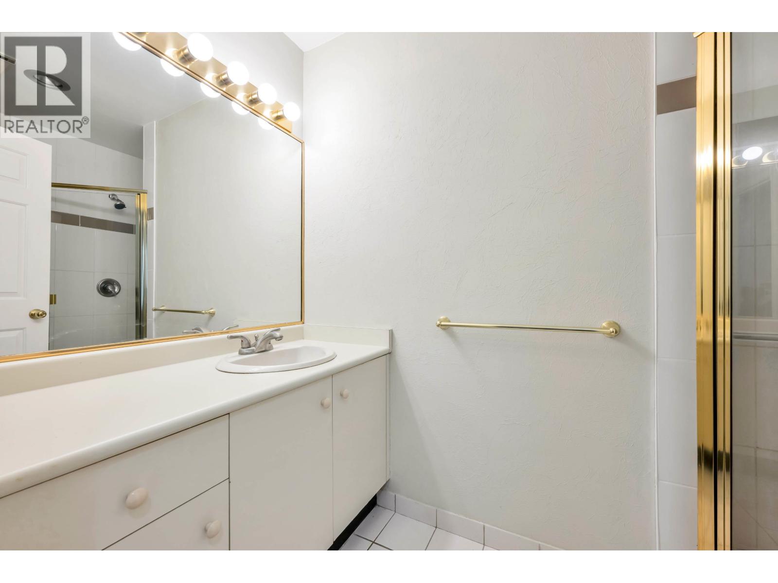 702 5885 Olive Avenue, Burnaby, British Columbia  V5H 4N8 - Photo 31 - R3063504