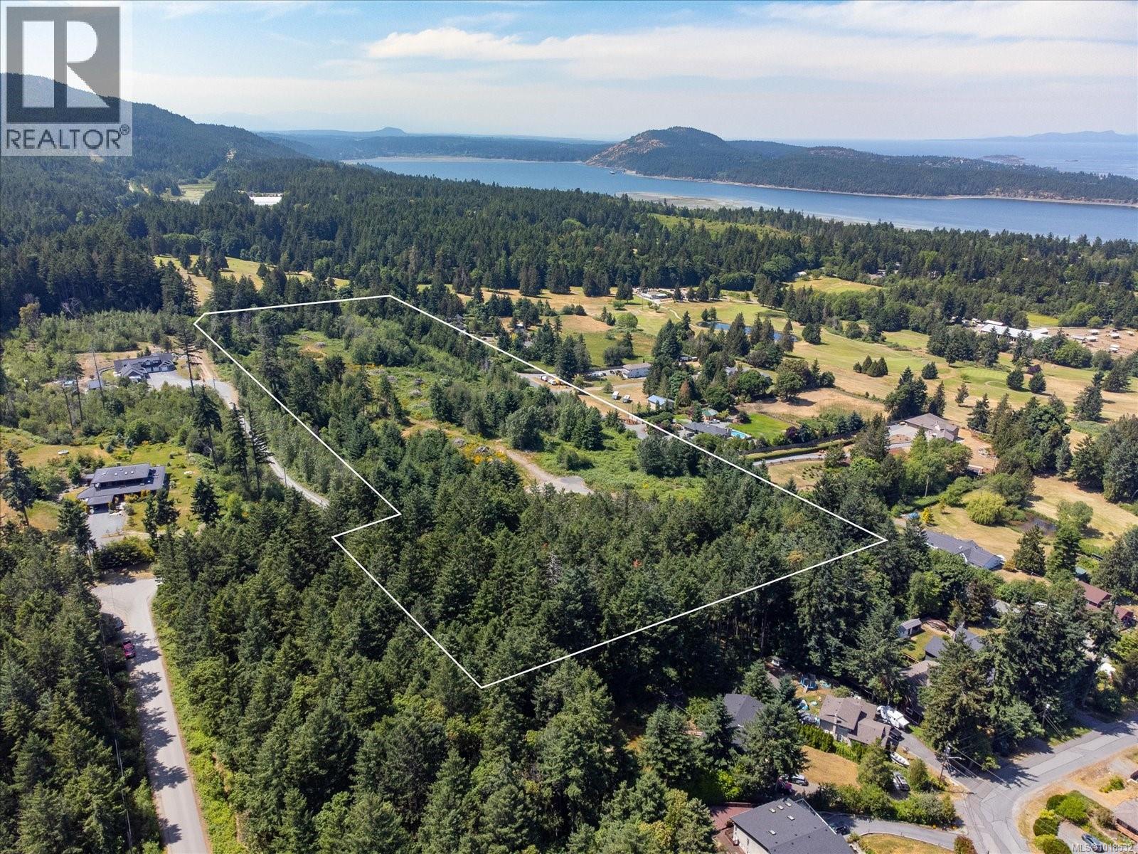 7555 Fernmar Rd, Lantzville, British Columbia