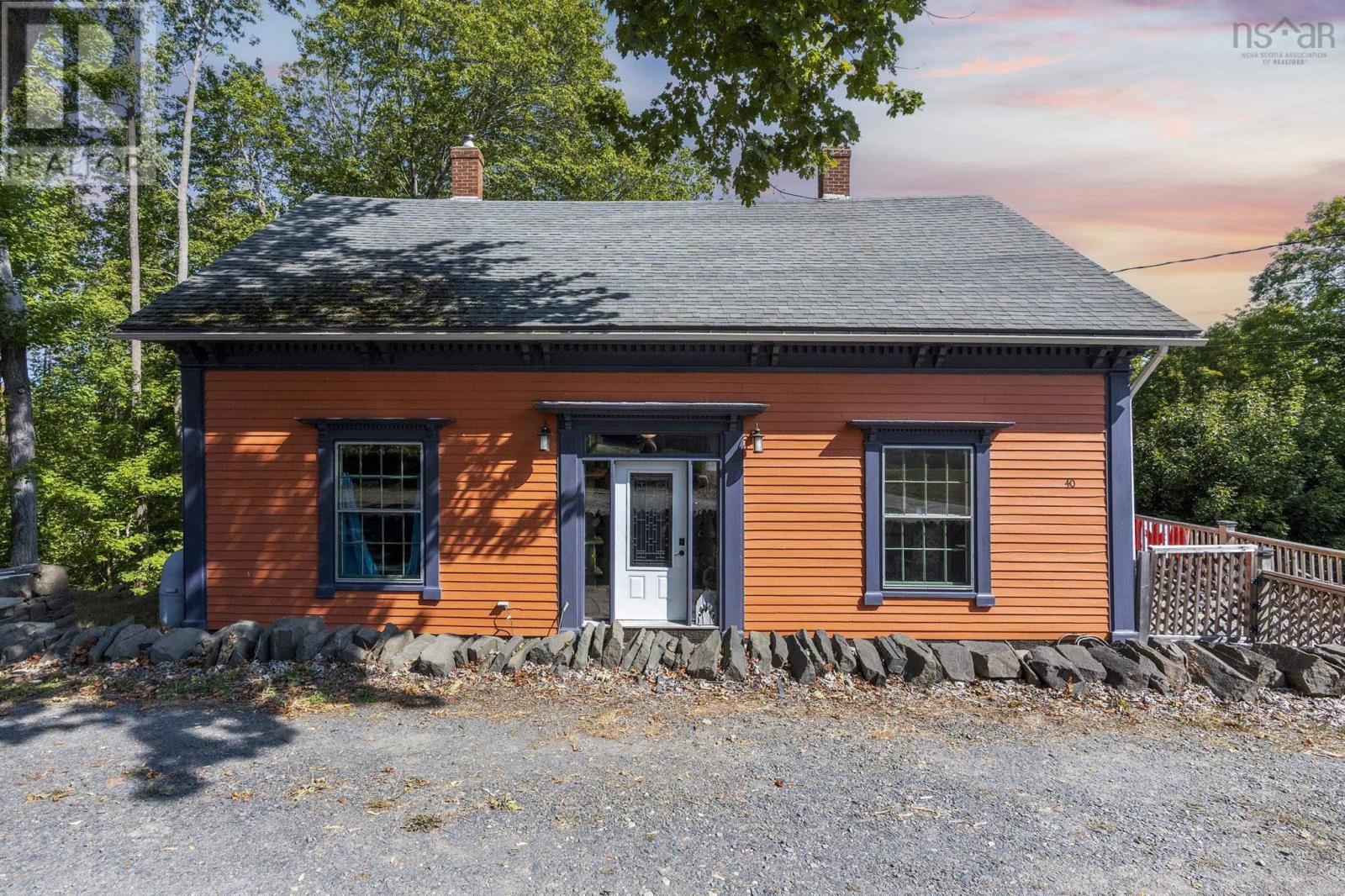 40 Pleasant Street, Bear River, Nova Scotia