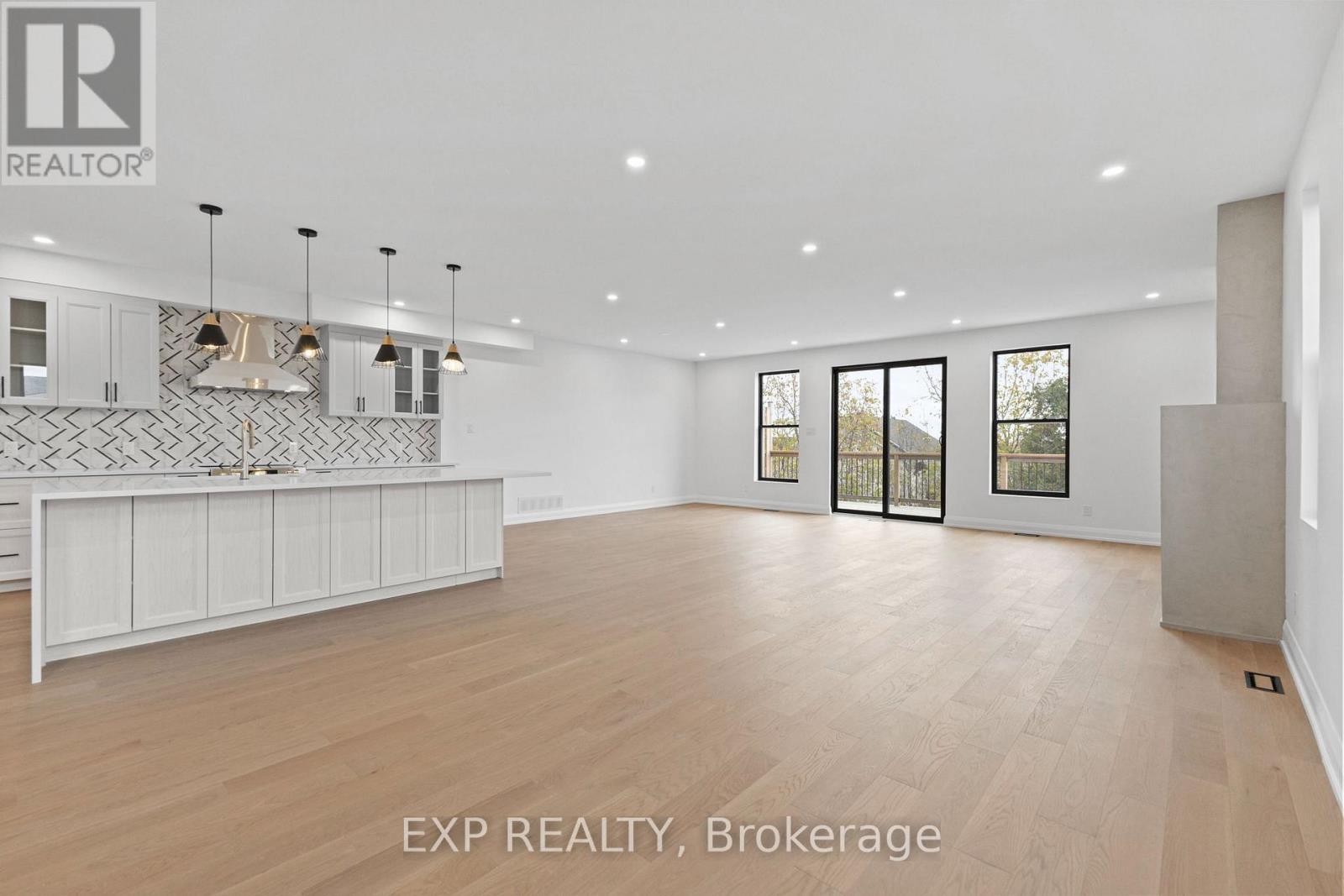 6819 Notre Dame Street, Ottawa, Ontario  K1C 1H4 - Photo 14 - X12487615