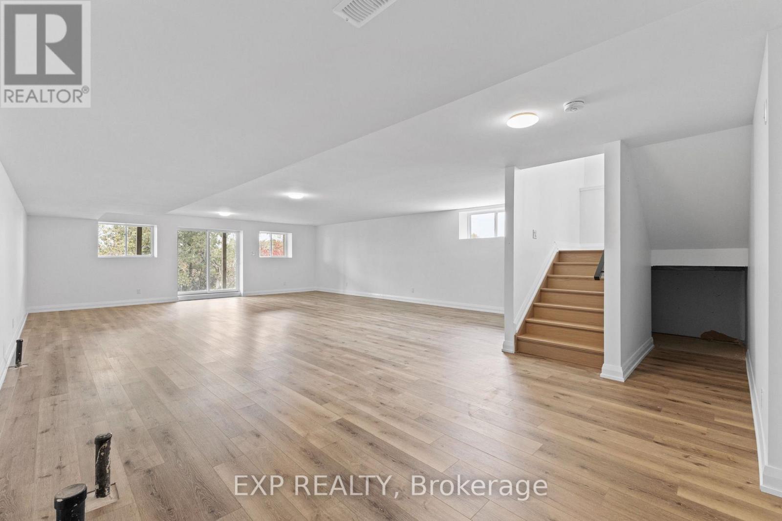 6819 Notre Dame Street, Ottawa, Ontario  K1C 1H4 - Photo 33 - X12487615