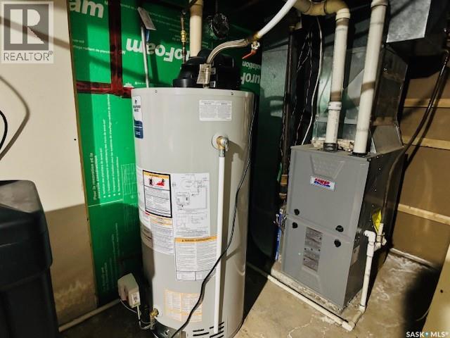 112 Fraser Avenue, Oxbow, Saskatchewan  S0C 2B0 - Photo 30 - SK021433