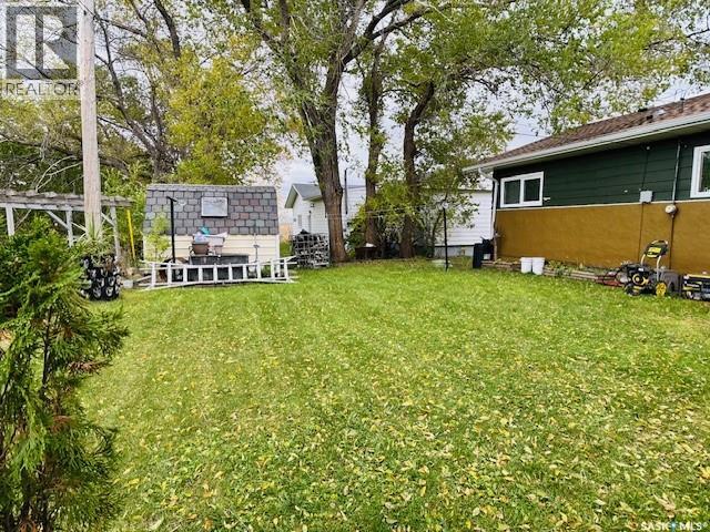112 Fraser Avenue, Oxbow, Saskatchewan  S0C 2B0 - Photo 33 - SK021433
