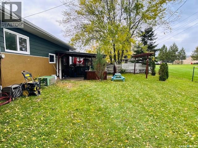 112 Fraser Avenue, Oxbow, Saskatchewan  S0C 2B0 - Photo 32 - SK021433