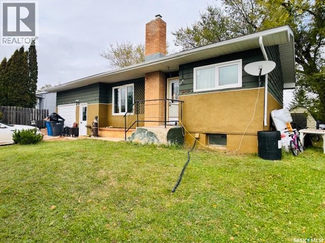 112 Fraser AVENUE, Oxbow, Saskatchewan