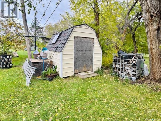 112 Fraser Avenue, Oxbow, Saskatchewan  S0C 2B0 - Photo 37 - SK021433
