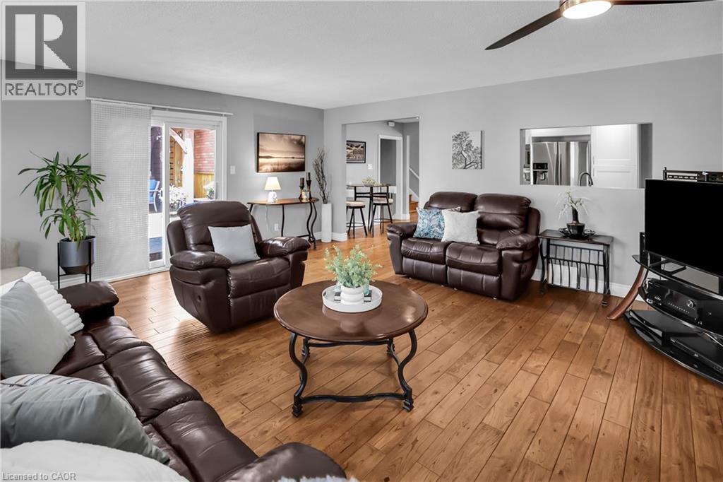 11 Hunter Road, Grimsby, Ontario  L3M 4A3 - Photo 14 - 40749802