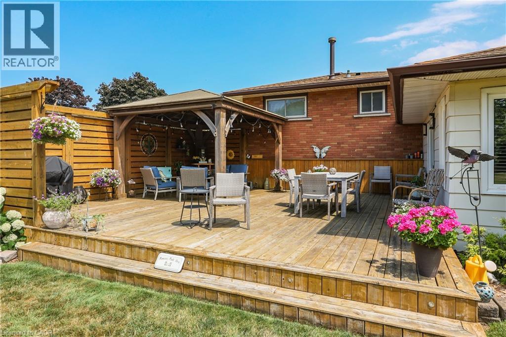 11 Hunter Road, Grimsby, Ontario  L3M 4A3 - Photo 16 - 40749802