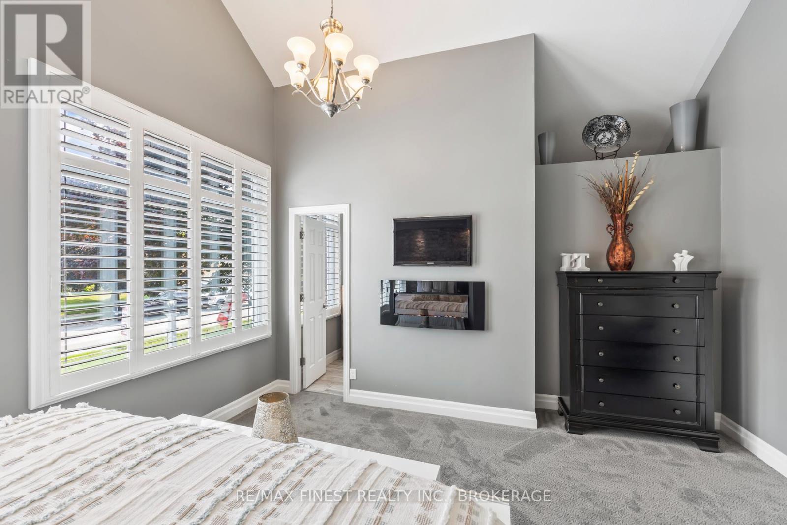 1303 Rockwood Drive, Kingston (North Of Taylor-Kidd Blvd), Ontario  K7P 1X6 - Photo 23 - X12495252