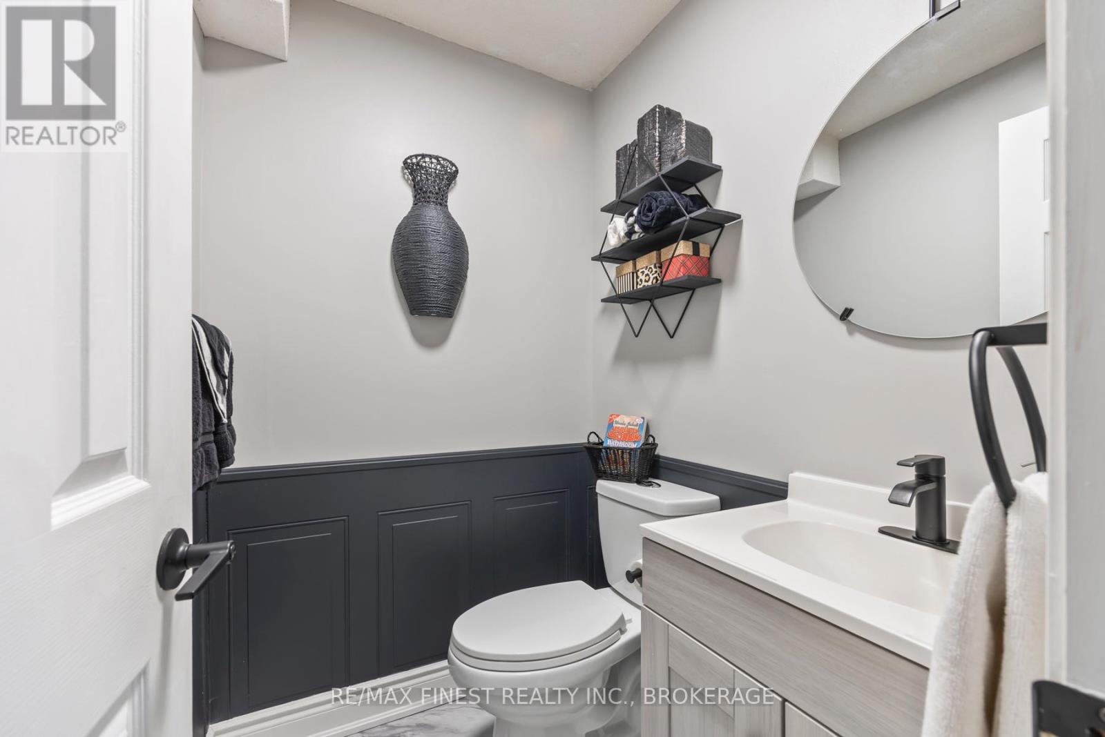 1303 Rockwood Drive, Kingston (North Of Taylor-Kidd Blvd), Ontario  K7P 1X6 - Photo 33 - X12495252