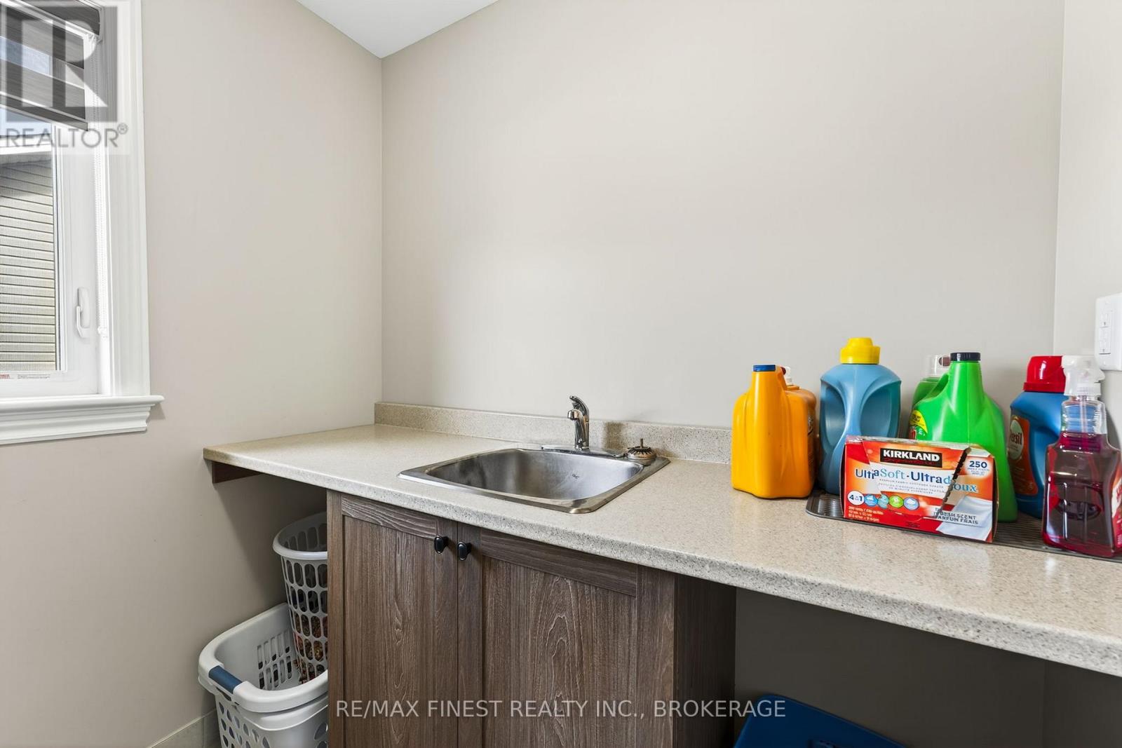 1257 Wheathill Street, Kingston (East Gardiners Rd), Ontario  K7M 0H4 - Photo 18 - X12495302