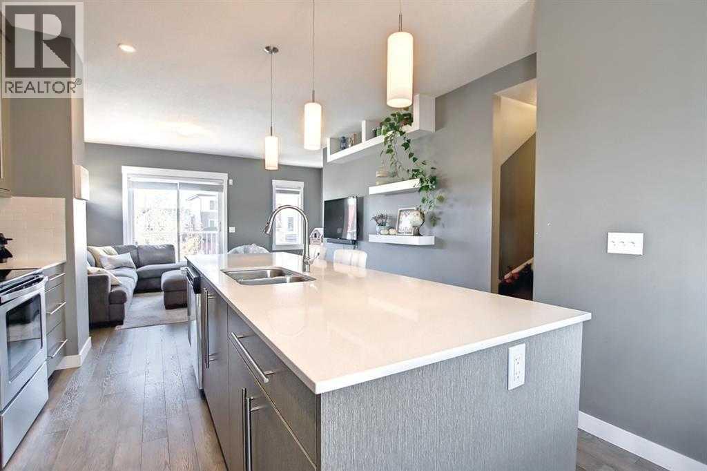 11, 111 Rainbow Falls Gate, Chestermere, Alberta  T1X 0Z4 - Photo 16 - A2267258